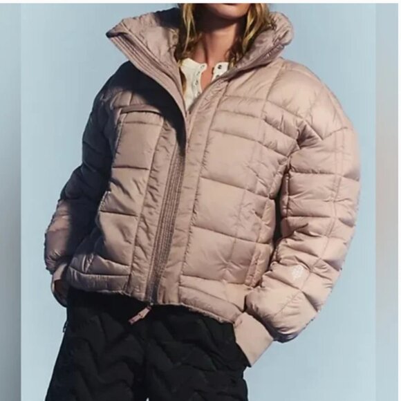 Free People Jackets & Blazers - Free People NWT Like A Dream Reversible Puffer Jacket Cream Pink size L